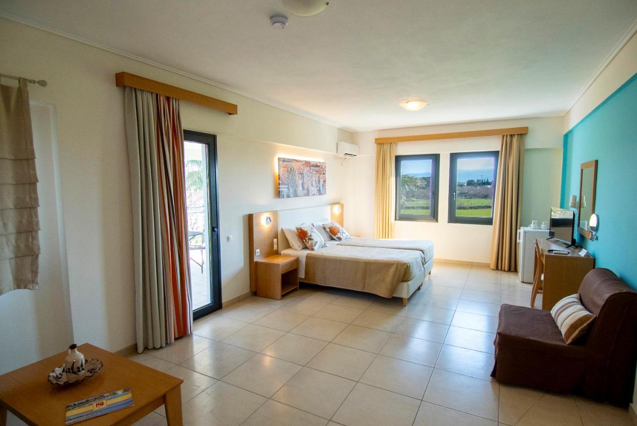 Aeolian Gaea Hotel スカラ・カロニス エクステリア 写真